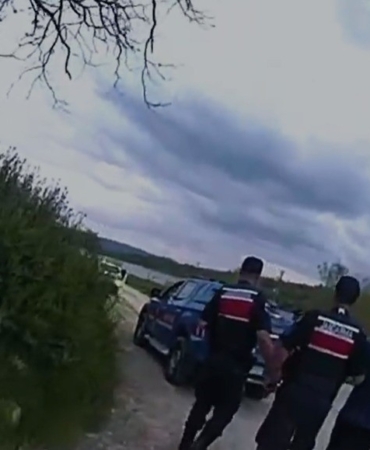 Bilecik’te uyuşturucudan aranan şahıs jandarmadan kaçamadı