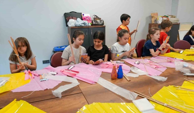 Başiskele’de her yaştan vatandaşa yönelik kurs ve atölyelere yoğun ilgi