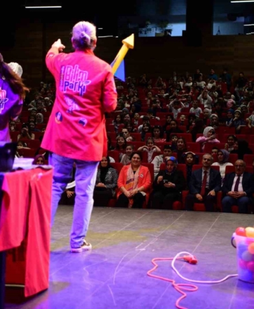 Bu etkinlik 7’den 70’e herkesi bilimle buluşturdu