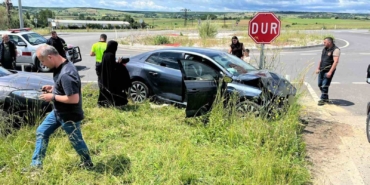 Kırklareli’nde iki otomobil çarpıştı: 6 yaralı