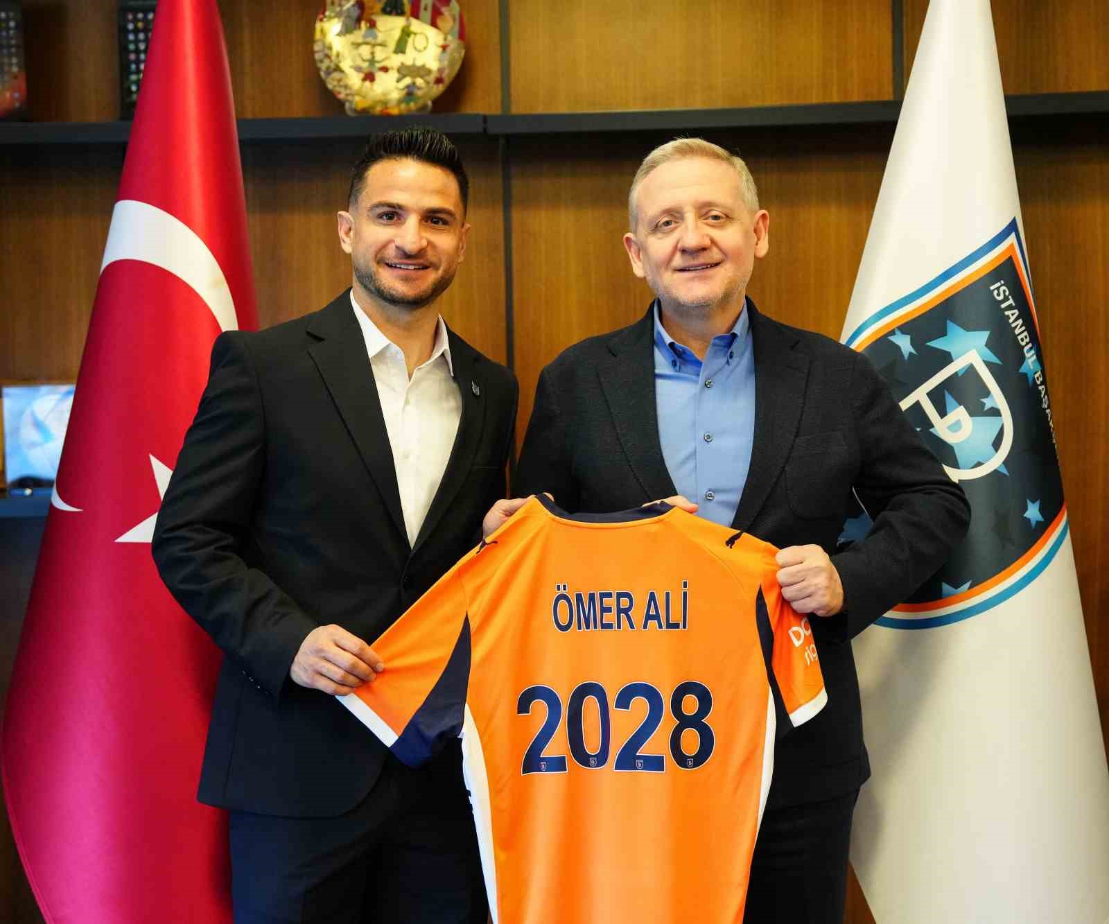 RAMS Başakşehir, Ömer Ali Şahiner ile sözleşme yeniledi