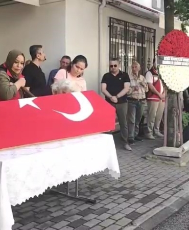 Gemlikli astsubay son yolculuğuna uğurlandı