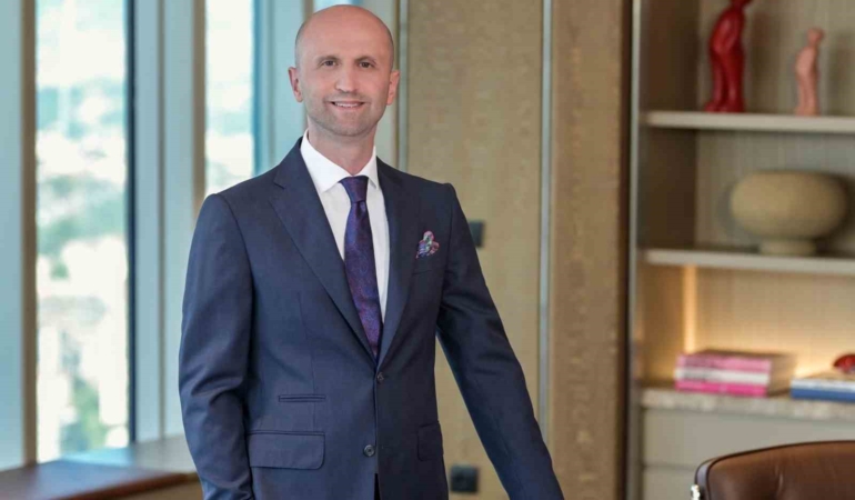 Akbank, yeni nesil iş ortağı platformu DijiOrtak’ı mobil uygulamasına taşıdı