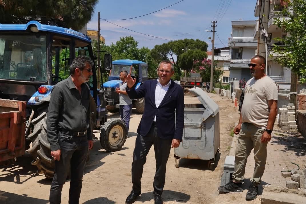 Ayvalık’ta yol müjdesi