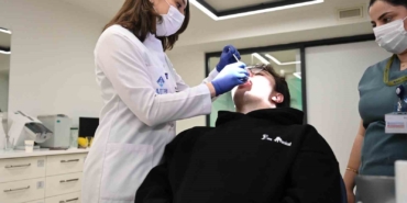 Diş eti hastalıkları Alzheimer’a neden olabiliyor