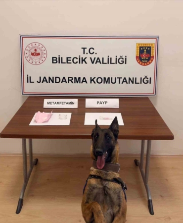 Durdurulan araçta uyuşturucu çıktı