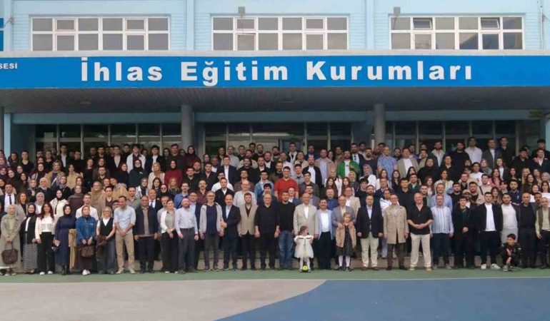 İhlas Koleji 30. Yıl Mezunlar Buluşması’nda “Büyük aile” ve “Güçlü ekosistem” vurgusu