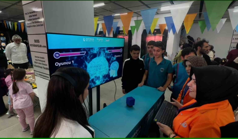 Düşünce gücüyle nesneyi hareket ettirdiler