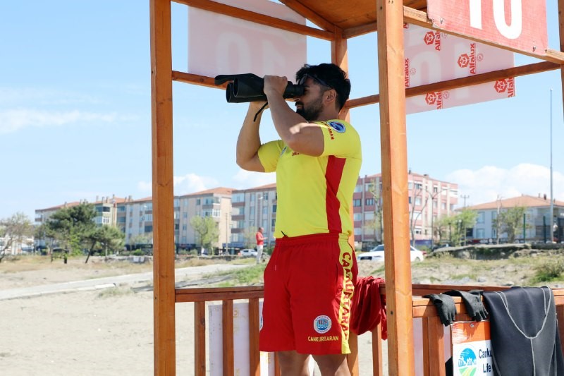 Sakarya’da bayramda cankurtaranların hayat nöbeti