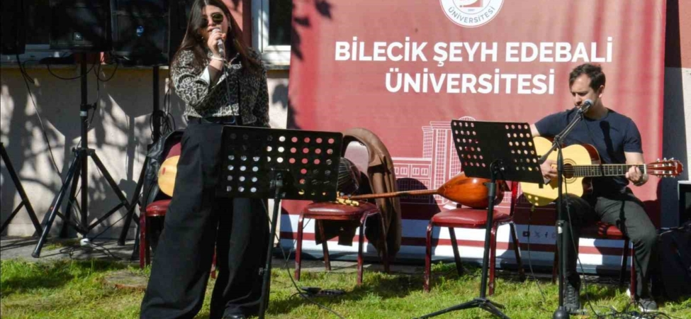 Gölpazarı’nda muhteşem kampüs konseri