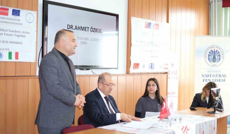 48 yıllık tecrübe Kütahya’da gençlerle buluştu