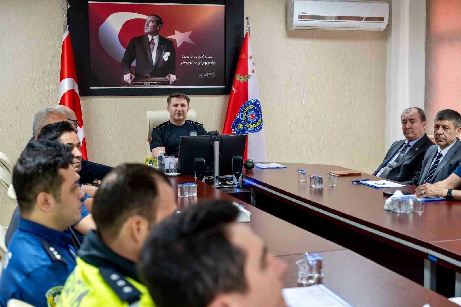 Kurban Bayramı öncesi Bilecik’te güvenlik zirvesi