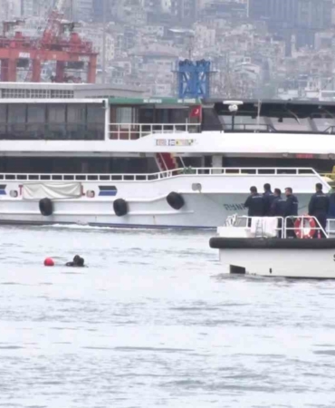 Kadıköy vapurunda kaybolan kadını arama çalışmaları devam ediyor