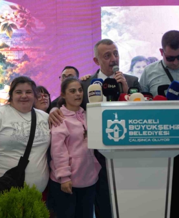 Kocaeli’de geleneksel bayramlaşma coşkusu