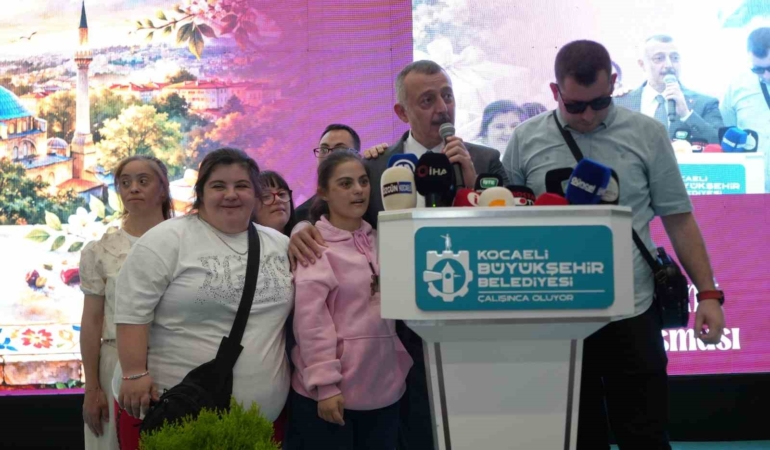 Kocaeli’de geleneksel bayramlaşma coşkusu