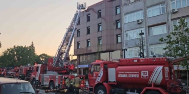 Fatih’te otelde çıkan yangında 32 yaşındaki kişi hayatını kaybetti
