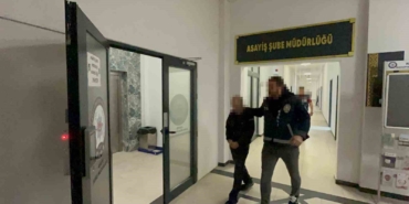 Evlerden hırsızlık yapan şüpheli kiralık araçla kaçarken yakalandı