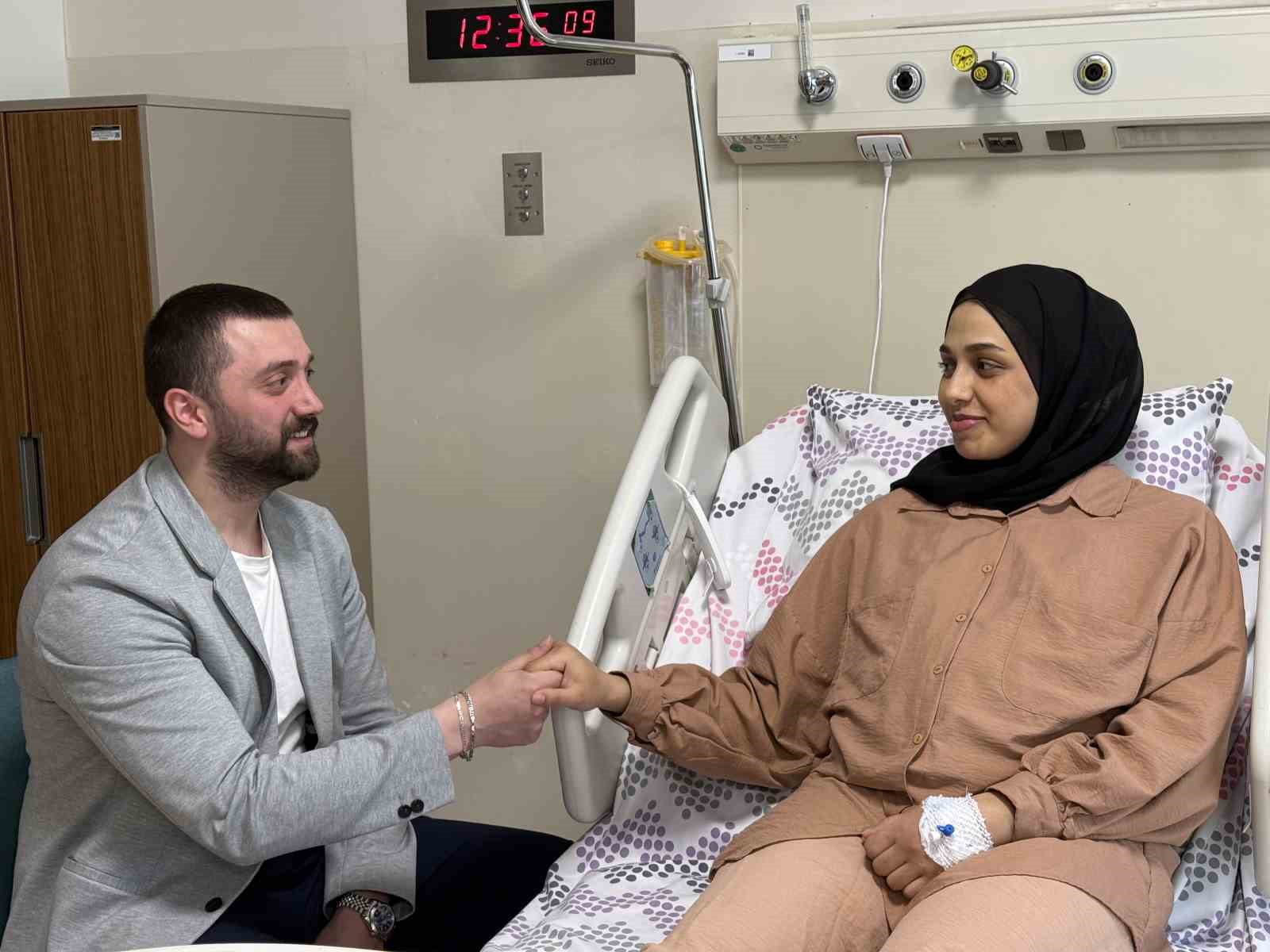 Çam ve Sakura Şehir Hastanesi’nde ilk suda doğum: Kuzey bebek sağlıkla dünyaya geldi