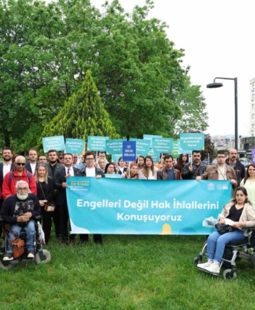 Nilüfer’de sloganlar engelleri aşmak için yükseldi