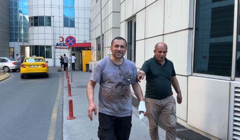 Üstü kan içinde kalan acemi kasap: “Sadece bıçak kaydı, ciddi bir şey yok”