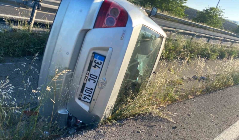 Balıkesir’de trafik kazası: Araçta mahsur kalan 1 kişi kurtarıldı