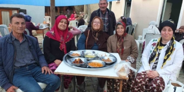 Burhaniye’de düğün yemeği kültürü devam ediyor