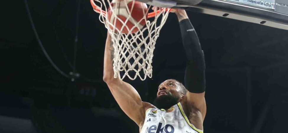Fenerbahçe yarı finalde