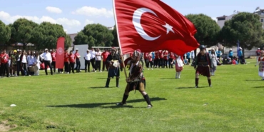 Burhaniye’de 19 Mayıs coşkusu yaşandı