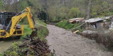 Bilecik’te yoğun yağış sonrası Sorgun ve Karasu dereleri taştı