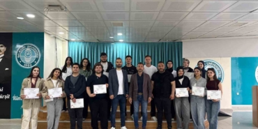 Burhaniye Uygulamalı Bilimler de sertifika töreni