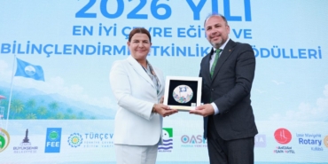 Yeşil ve mavinin buluştuğu Arnavutköy’e çevre alanında çifte ödül