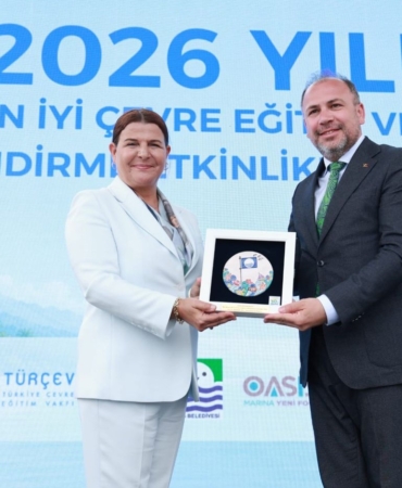 Yeşil ve mavinin buluştuğu Arnavutköy’e çevre alanında çifte ödül