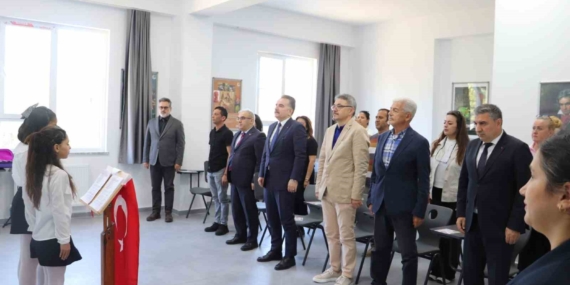 Edremit’te eğitime hayırsever desteği