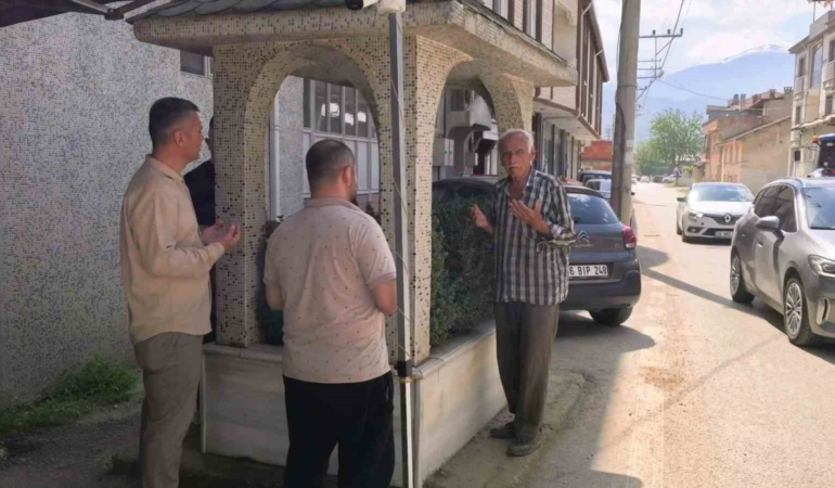 İnegöl’deki gizemli mezarın sırrı yıllardır çözülemiyor