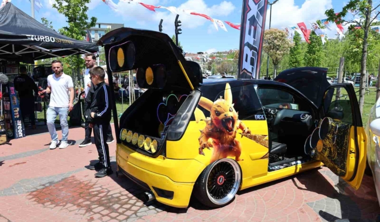 Car Fest 2026 Çekmeköy’de renkli görüntülere sahne oldu
