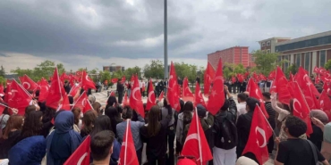 ODTÜ’de bayrak saldırısına tepki: Bilecik’te 350 kişilik yürüyüş