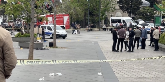 Kavga ettiği gruba bıçakla saldırdı: 4 yaralı