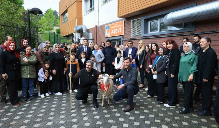 Çekmeköy’de engelsiz yüreklerden anlamlı kurban bağışı