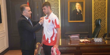 Edremitli muaythai sporcusu dünya şampiyonluğu için Malezya yolcusu