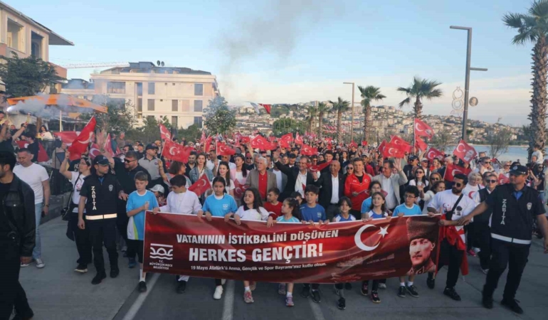 Büyükçekmece’de 19 Mayıs coşkuyla kutlandı