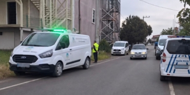 Tartıştığı eşini boğazını keserek öldürdü ardından intihar etti