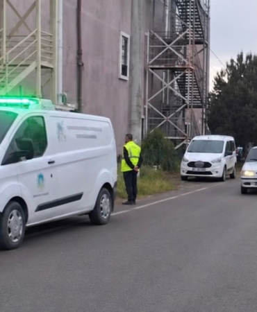 Tartıştığı eşini boğazını keserek öldürdü ardından intihar etti