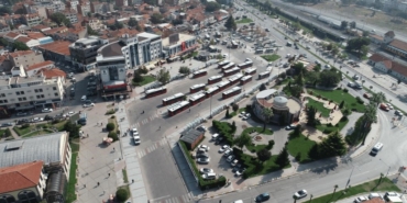 Büyükşehir Belediyesi yeni düzenlemeler ile toplu taşıma ağını rahatlatıyor