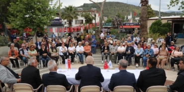 Başkan Ertaş mahalle mahalle vatandaşlarla buluşuyor