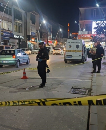 Araçtan inerken tabancası ateş aldı, ayağından vuruldu