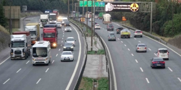 Kocaeli’de bayram trafik tedbirleri kapsamında ağır vasıta geçişlerine kısıtlama