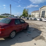 Motosiklet ile otomobil çarpıştı: 5 yaralı