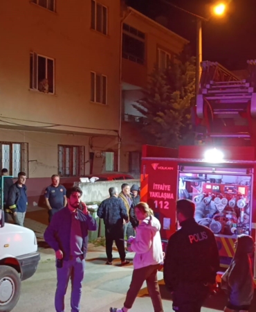 İnegöl’de korku dolu anlar: Eski eşinin evini molotofkokteyli attı