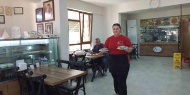 Balıkesir’de bu lokantanın işletmecisi de çalışanları da kadın