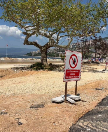 Gemlik sahil çalışmaları tüm hızıyla sürüyor